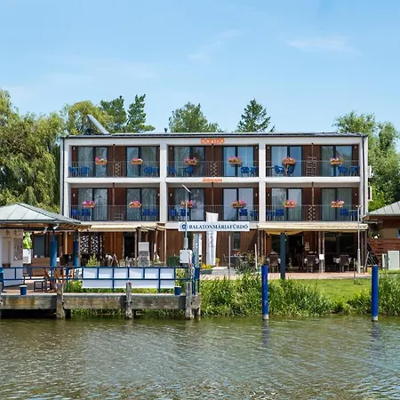 Bed and Breakfast Port Etterem&panzio 4*
