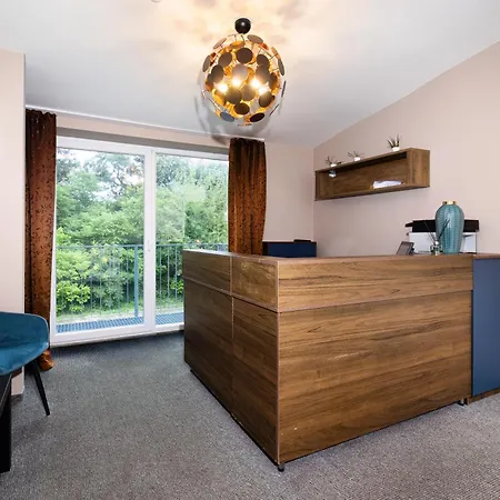 B&B Port Etterem&panzio 4*