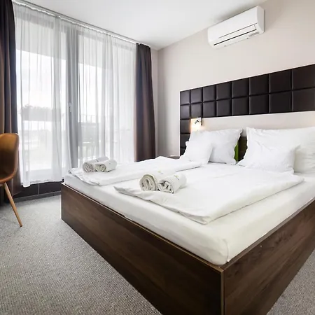 Port Etterem&panzio B&B Balatonmáriafürdő